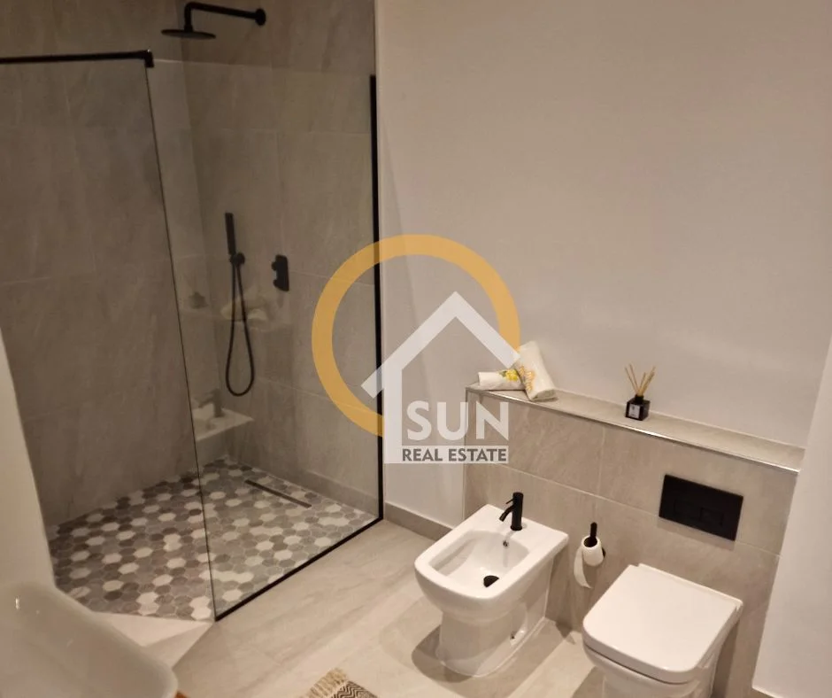 Shkoder, jepet me qera apartament 2+1+Ballkon Kati 7, 107 m² 450 € (BEXHISTENI, SHKODER)