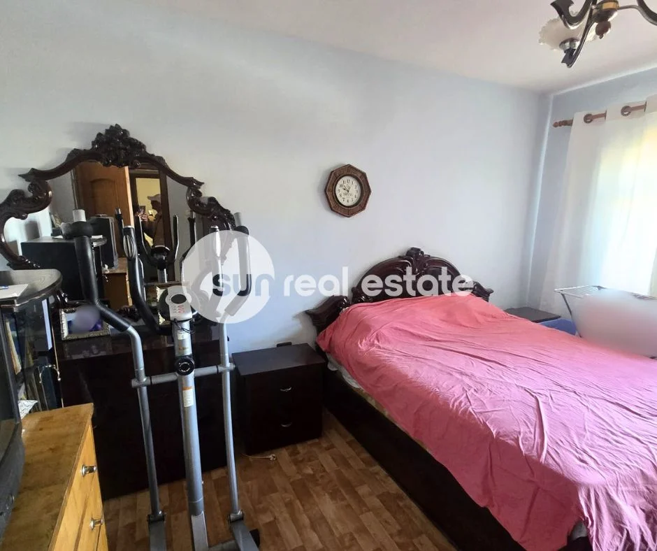 Shkoder, jepet me qera apartament 2+1+Ballkon Kati 4, 92 m² (PRANE TRADITES, SHKODER)