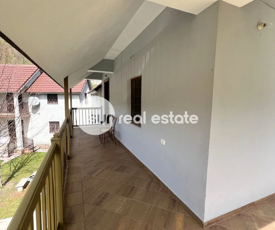 Malesi e Madhe, shitet Vile 2+1+Ballkon Kati 0, 300 m² 124.000 € (BOGE)