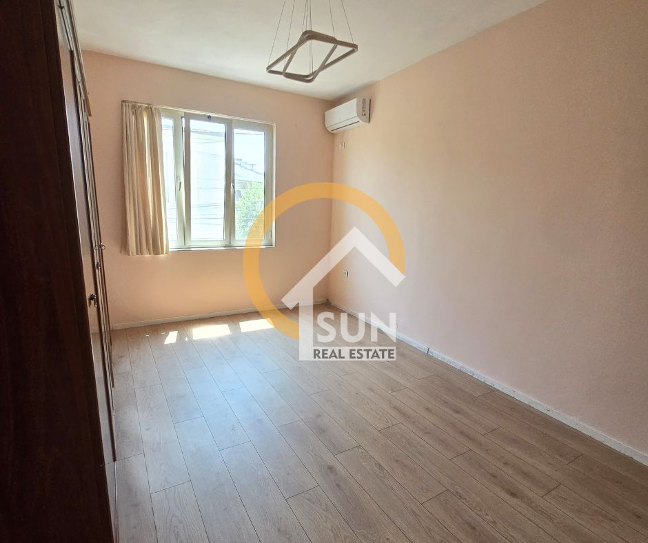 Shkoder, jepet me qera shtepi 2+1 Kati 2, 120 m² 
