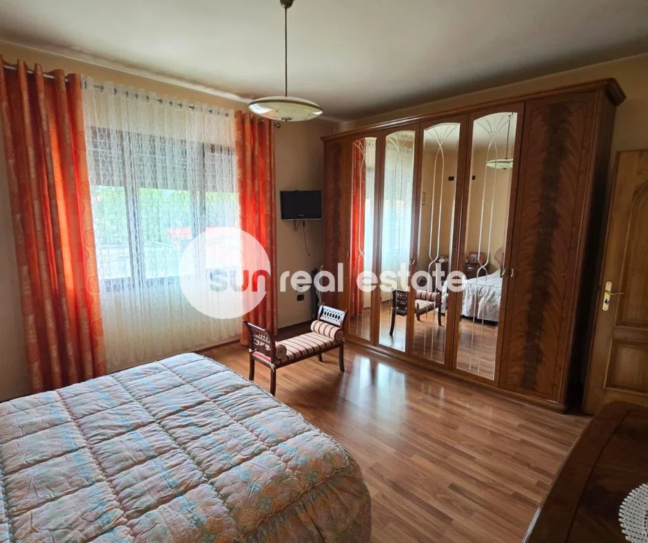 Shkoder, jepet me qera shtepi 3 Katshe Kati 0, 121 m² 1.100 € (L. AHMET HAXHIA)