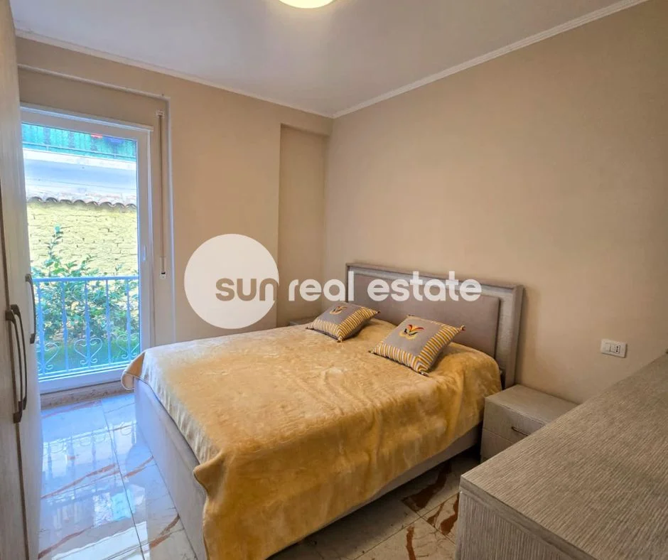 Shkoder, jepet me qera apartament 2+1+Ballkon Kati 0, 92 m² 