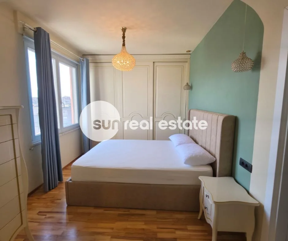 Shkoder, jepet me qera apartament 1+1+Ballkon Kati 4, 106 m² 600 € (DERGUT)