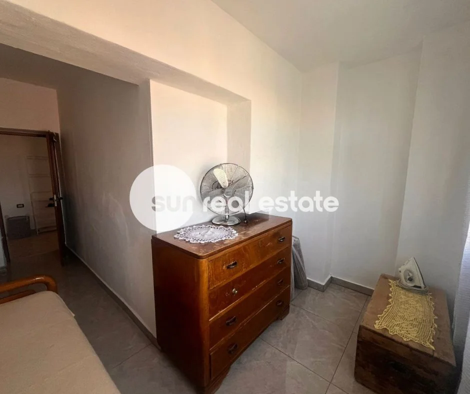Shkoder, jepet me qera apartament 2+1 Kati 3, 65 m² (QENDER)