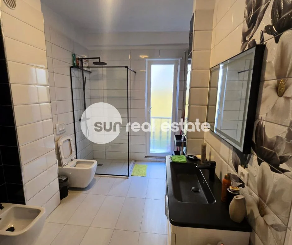 Shkoder, jepet me qera apartament 2+1+Ballkon Kati 0, 92 m² 