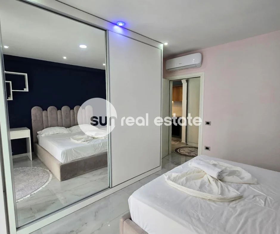 Shkoder, jepet me qera apartament 2+1+Ballkon Kati 1, 102 m² 750 € (SHKODER)