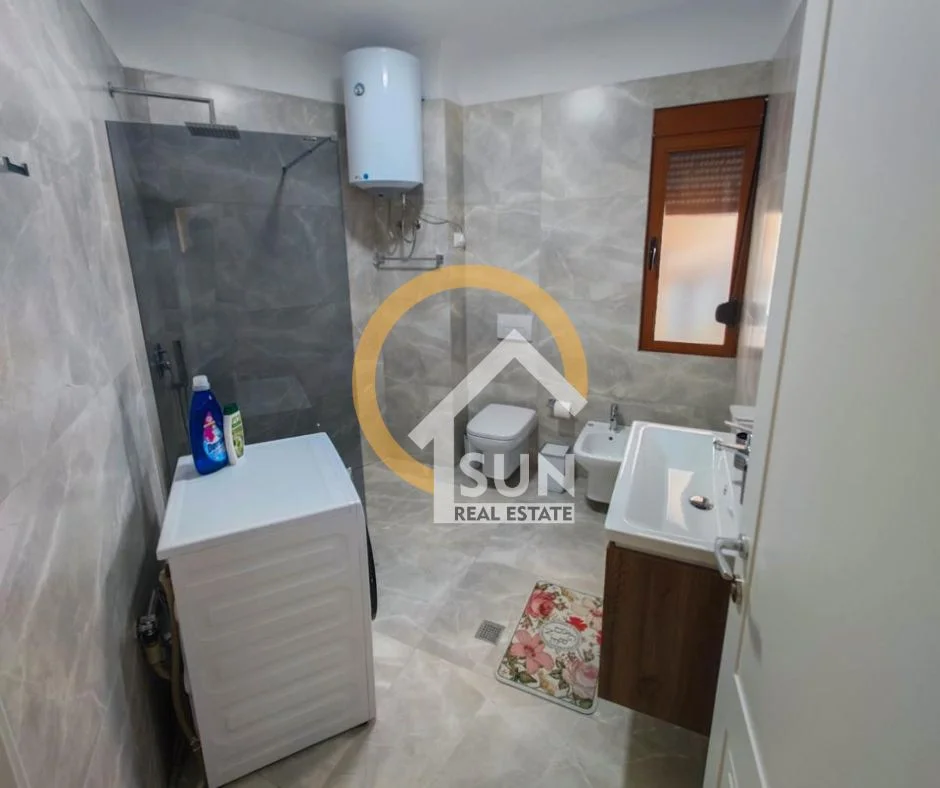 Shkoder, jepet me qera apartament 2+1 Kati 4, 87 m² 600 € (TEK MALTESER, SHKODER)