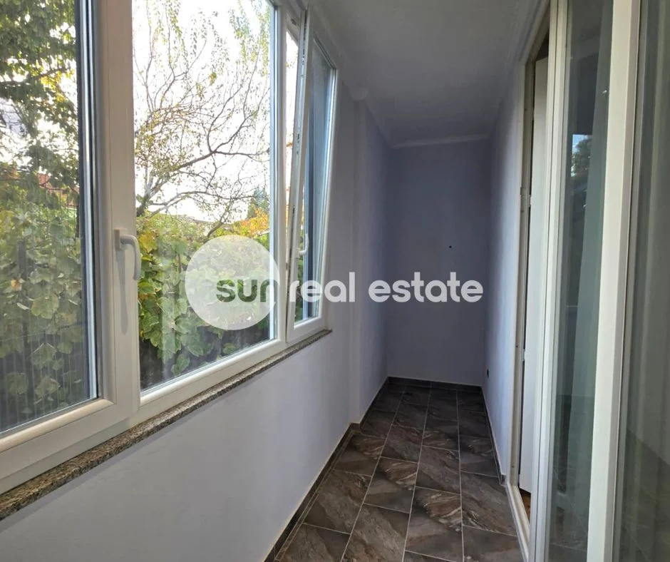 Shkoder, shitet apartament 2+1+Ballkon Kati 0, 91 m² (RUS KATOLIK)