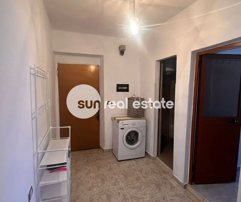 Shkoder, jepet me qera apartament 2+1 Kati 3, 65 m² (QENDER)