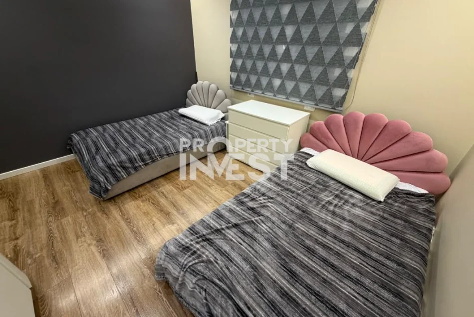 Vlore, shitet apartament 2+1 Kati 5, 100 m² 400.000 € (Lungomare)