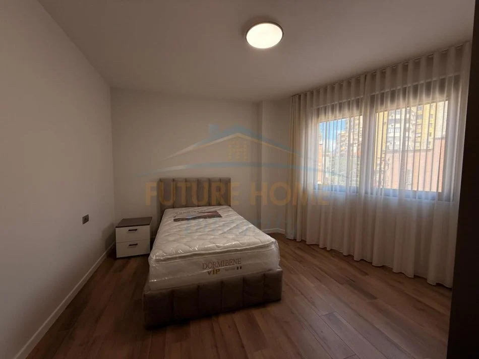 Tirane, jepet me qera apartament 2+1 Kati 2, 89 m² 1.100 € (Rruga Elbasanit)