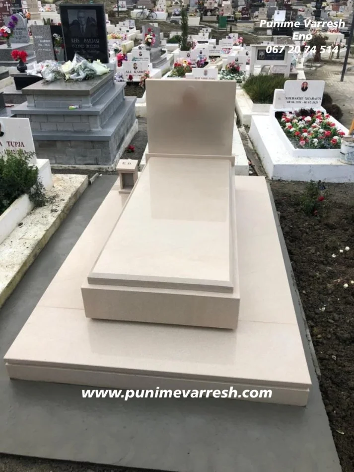 Tirane, ofroj Varre Prej Mermeri