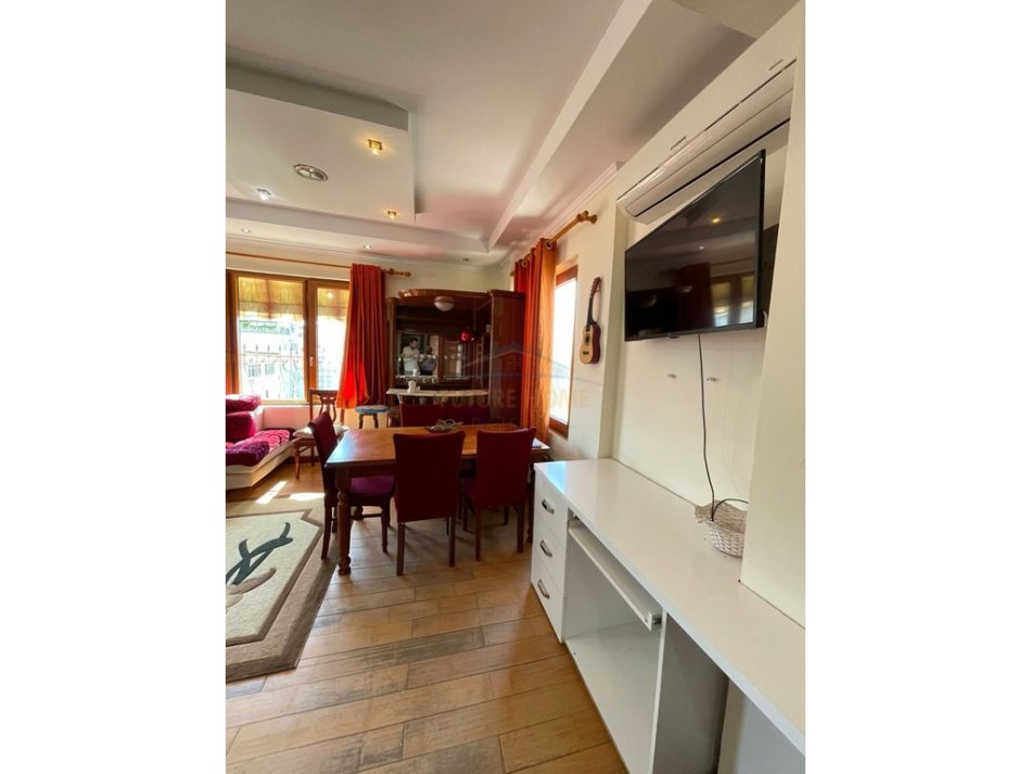 0683487469  Tirane, jepet me qera apartament 2+1+Ballkon Kati 5, 94 m² 600 € (Vasil Shanto)