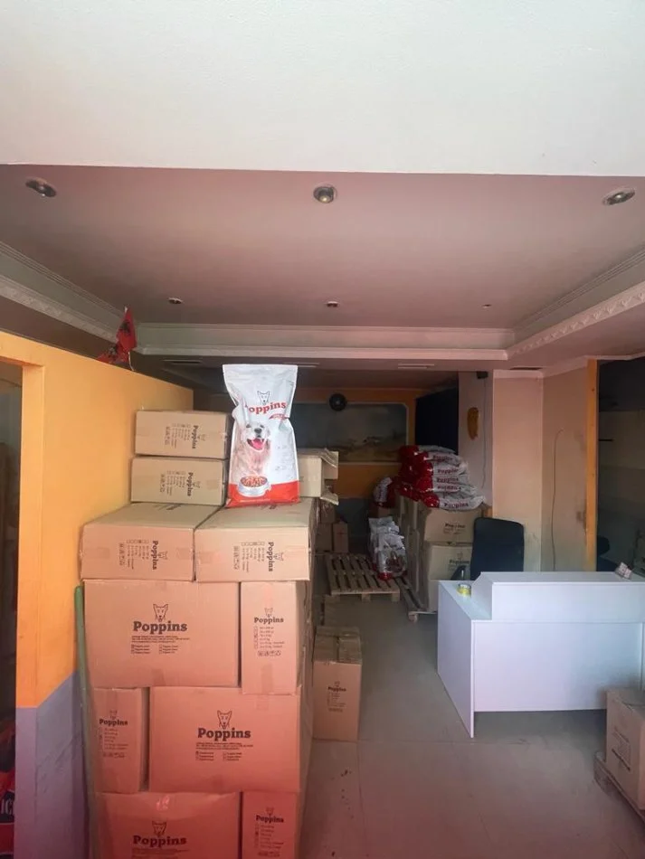 Tirane, shitet dyqan Kati 0, 50 m² 80.000 € (Blloku Vasil Shanto)