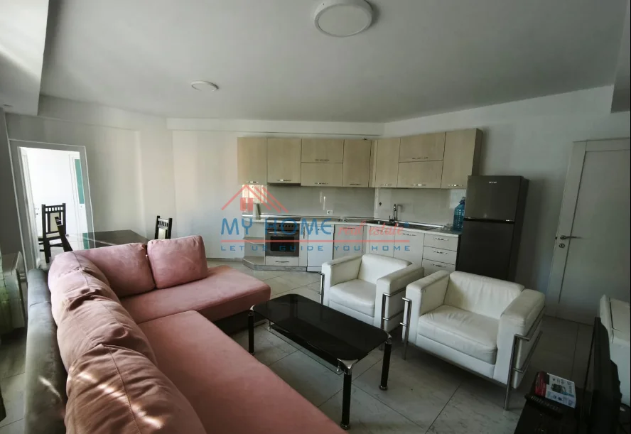 Tirane, jepet me qera apartament 2+1+Ballkon Kati 5, 93 m² 700 € (Vasil Shanto)