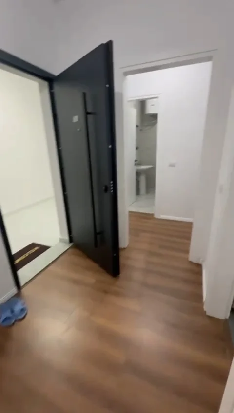 Tirane, jepet me qera apartament 2+1 Kati 5, 110 m² 450 € (Kompleksi Priam, Kamez Tirane)