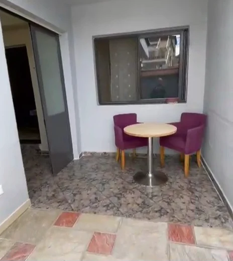 Tirane,Selite jepet me qera shtepi 2+1 Kati 0, 80 m² 40.000 (Kolë Paparisto)