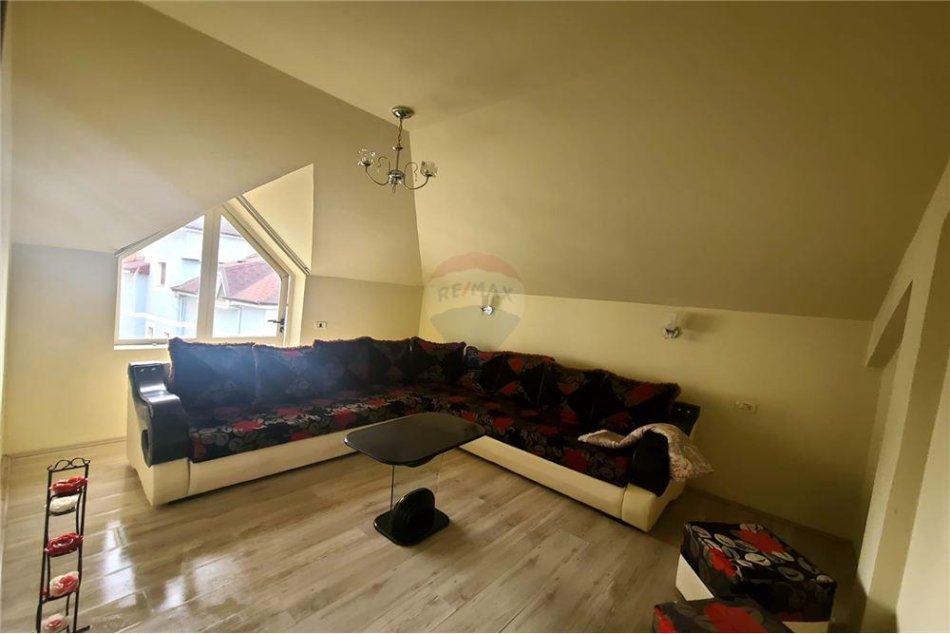 Condo/Apartment - For Rent/Lease - Qyteti Studenti - Vilat Amerikane, Albania