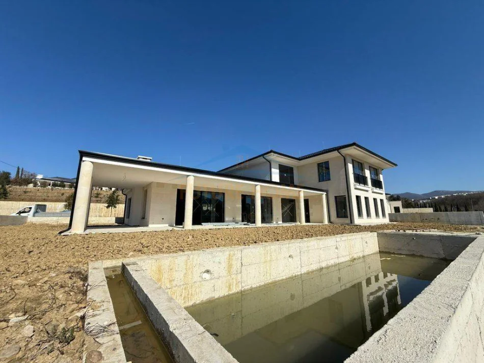 Tirane, shitet Vile Vile 2 Katshe , 1.261 m² 2.500.000 € (Valles Viridi Residence, TEG )