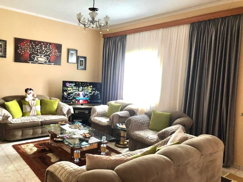 SHITET : ☄️Shtëpi + Truall ( Sarandë 12 Km nga Deti  🌊⛱️)  455.5 m² ndërtim & 272 m² truall  ( me 550€/m²) 🌪️😮 250.000€