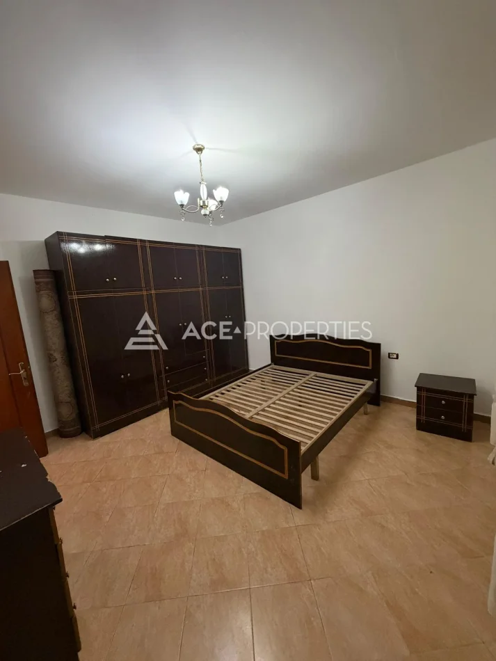 Durres, jepet me qera apartament 2+1 Kati 2, 120 m² 350 € (Ish Kenete)