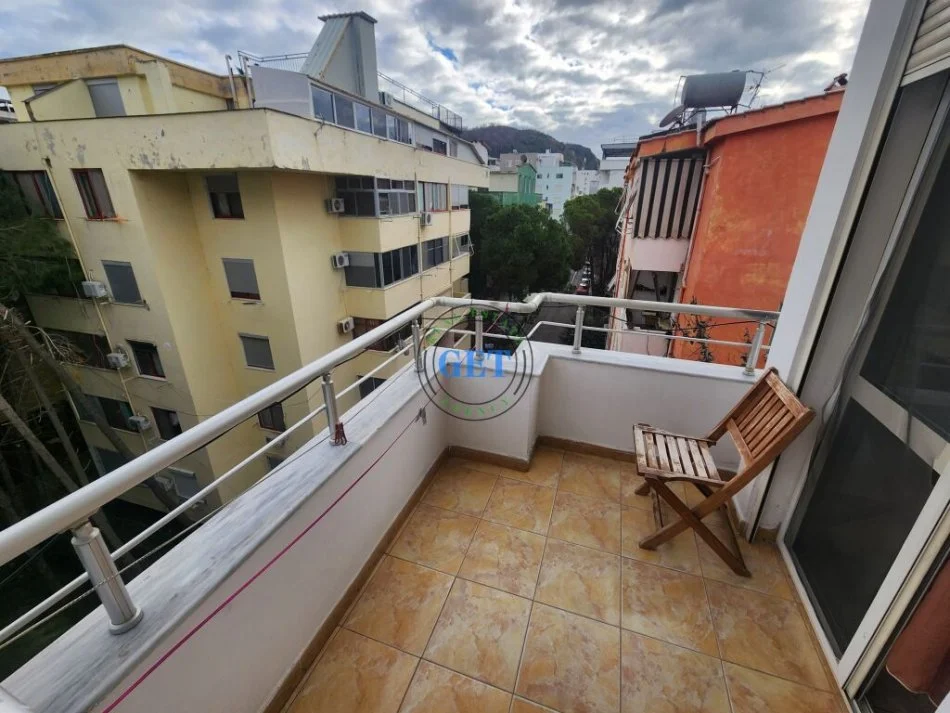 Durres, jepet me qera apartament 1+1 Kati 4, 60 m² 250 €