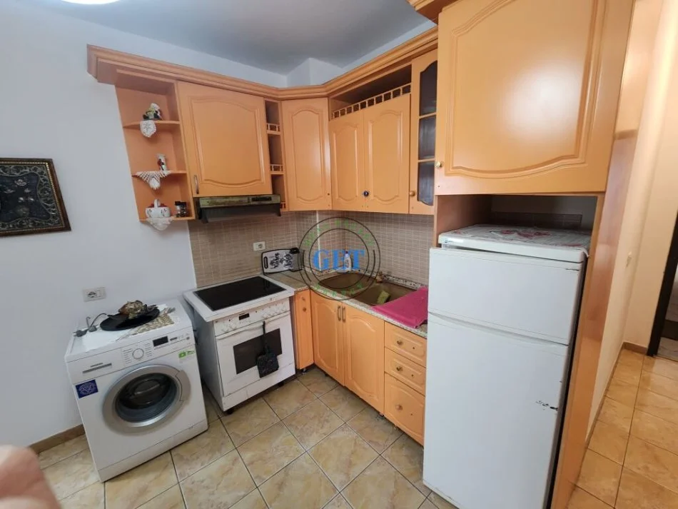 Durres, jepet me qera apartament 1+1 Kati 4, 60 m² 250 €