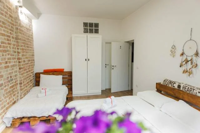 Garsoniere me qera ditore pranë qëndrës së Tiranës