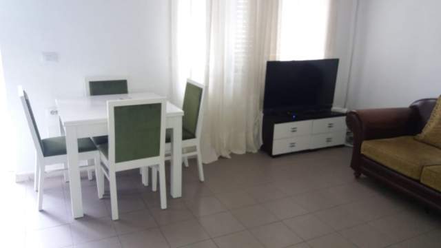 Tirane,  Jap Me qera apartament , 60 m² 30.000 Leke (Tek Liceu Artistik)