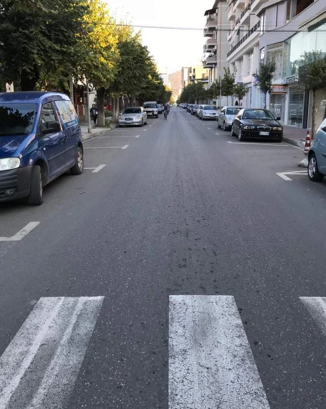 Tirane, shitet shtepi 2+1 Kati 0, 274 m² 200.000 Euro (Qytet Studenti)