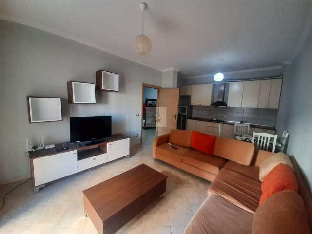 Plazh-Durres, shitet apartament Kati 4, 74 m² 75.000 Euro