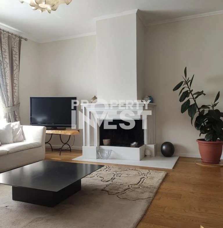 Tirane, jap me qera 3+1+Aneks+Ballkon Kati 7, 260 m² 1.500 € (lsi)