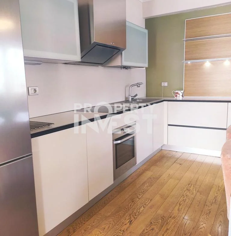 Tirane, jap me qera 3+1+Aneks+Ballkon Kati 7, 260 m² 1.500 € (lsi)