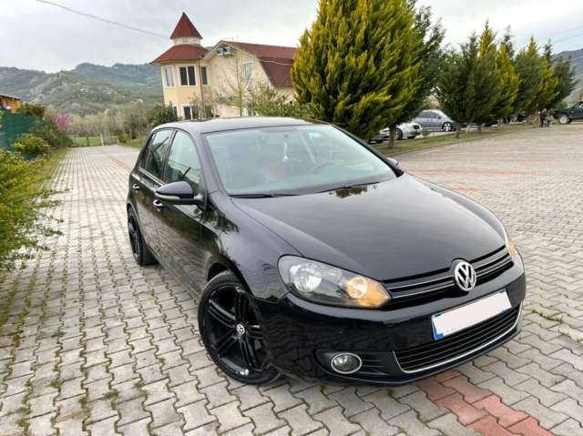 Tirane, shitet makine Volkswagen Golf 6 Viti 2011, 6.000 Euro