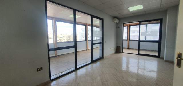 Tirane, shitet apartament 2+1+BLK Kati 7, 115 m² 95.000 Euro (Rruga Spiro Floqi)