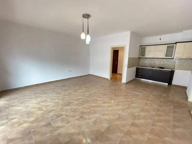 Tirane, shitet apartament 2+1+BLK Kati 7, 108 m² 96.000 Euro (Yzberisht)