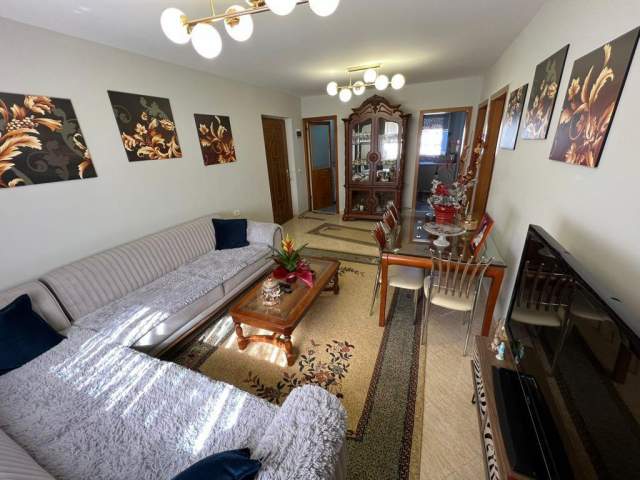 Tirane, shitet apartament 2+1+BLK Kati 5, 70 m² 84.000  (hoxha tahsin)