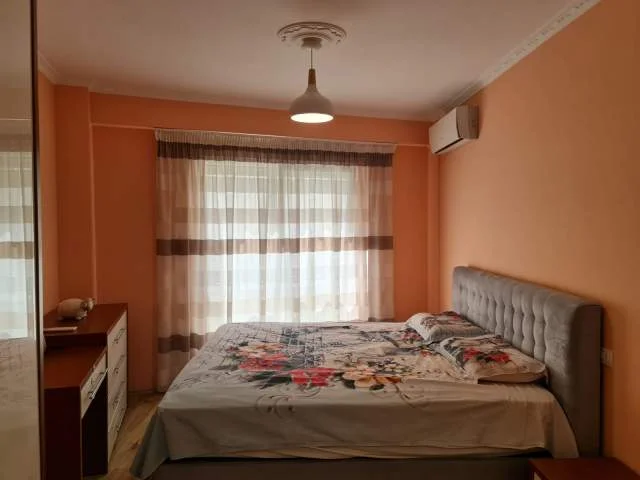 Tirane, jepet me qera apartament 2+1 Kati 3, 94 m² 550 Euro (Kompleksi Magnet)