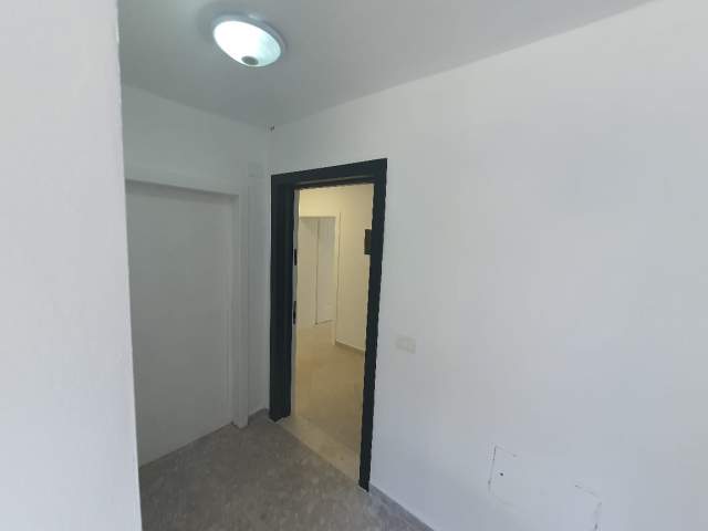 Tirane, jepet me qera apartament 3+1+BLK Kati 0, 120 m² 600 Euro (Rruga Cameria)