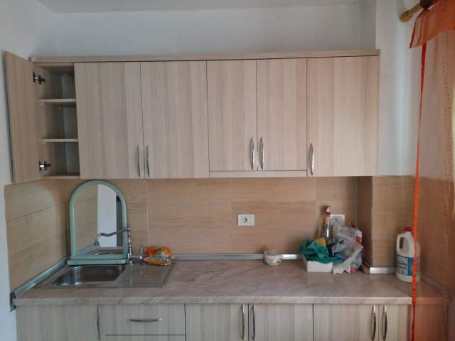 Tirane, shitet apartament 2+1 Kati 1, 85 m² 94.000 Euro (ferit xhajko)