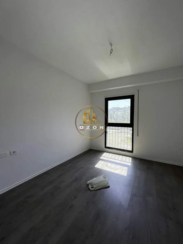 Apartament 1+1 për qira, i përshtatshëm për biznes – Kompleksi Olimpik!