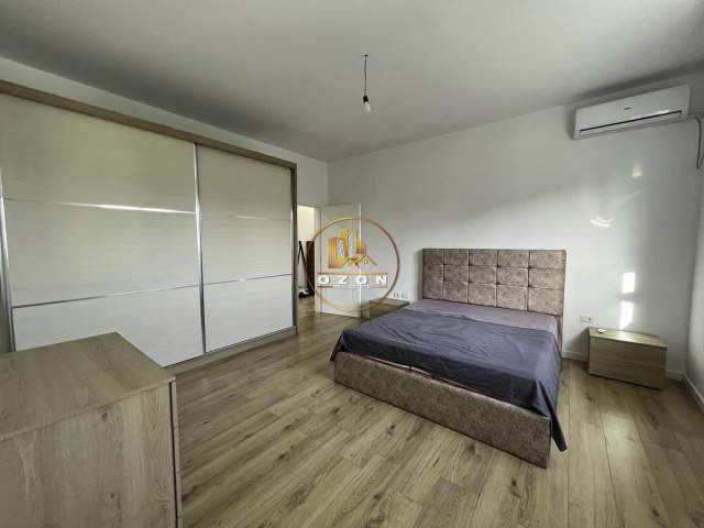 Tirane, jepet me qera Vile 2 Katshe Kati 0, 200 m² 1.200 Euro (Lunder)