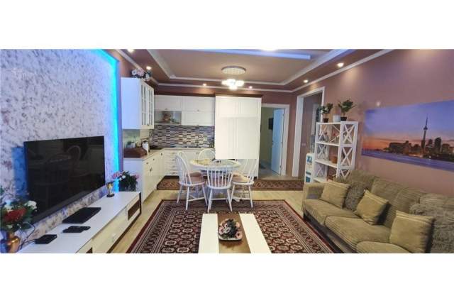 Tirane, ofert apartament 2+1 Kati 5, 101 m² 600 Euro (Rruga e Ullishtes)
