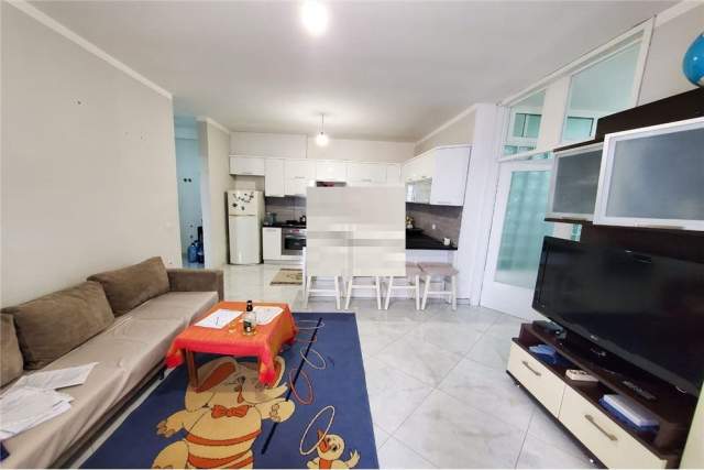 Tirane, shitet apartament 2+1 Kati 3, 96 m² 93.000 Euro (laprake)