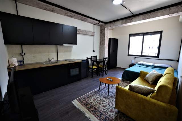 Shitet apartament ne rrugen 5 Maji.