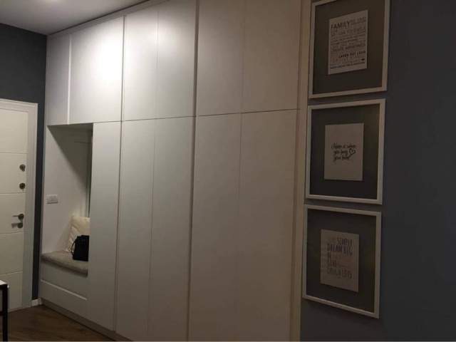 Shitet apartament ne Astir,perballe kompleksit Molla.
