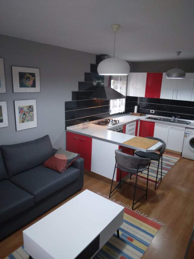 Tirane, jepet me qera apartament 1+1+BLK Kati 2, 55 m² 400 Euro (Pjeter Budi)
