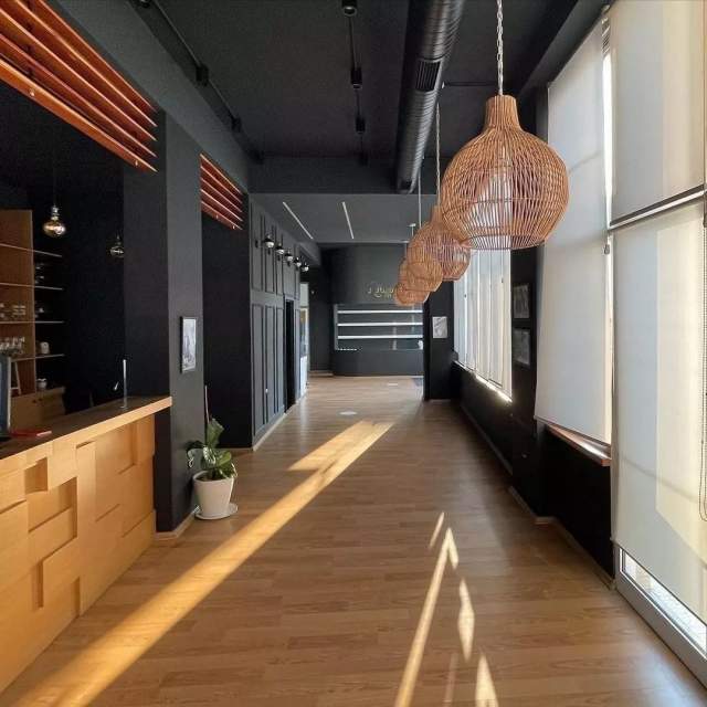 Tirane, jap me qera apartament Kati 1, 930 m² 2.100 Euro (Kodra e Diellit)