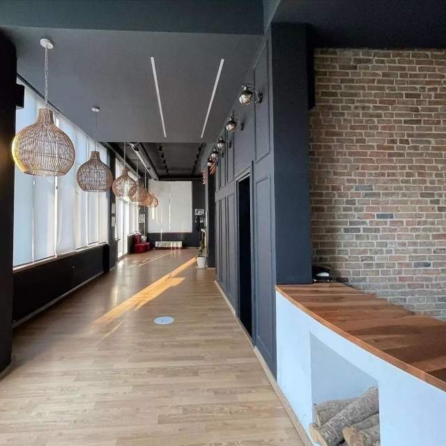 Tirane, jap me qera apartament Kati 1, 930 m² 2.100 Euro (Kodra e Diellit)