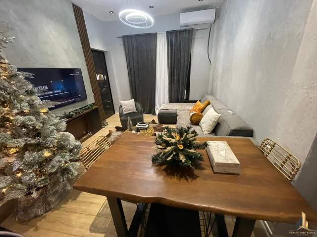 Tirane, jepet me qera apartament 1+1+A+BLK Kati 3, 62 m² 900 Euro (Rruga Abdyl Frasheri , Bllok)